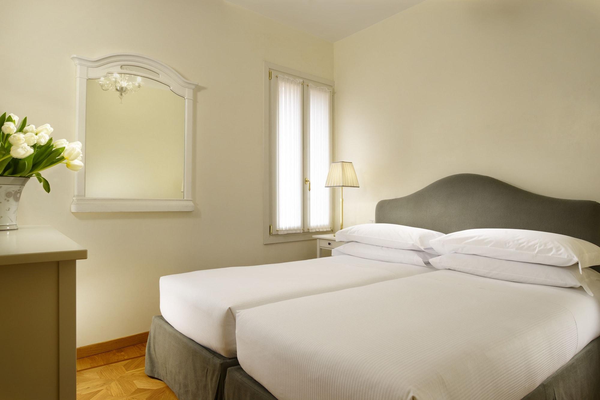 Hotel L'Orologio Venezia - Wtb Hotels Ngoại thất bức ảnh
